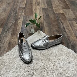 Steven by Steve Madden Size 8.5 Leather Studded Metallic Silver After Loafers